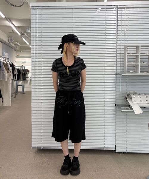 as you are(アズユーアー)の「モノラインスリムTシャツストライプチャコール(Tシャツ/カットソー・レディース・その他・SMALL/MEDIUM)」の3枚目の写真