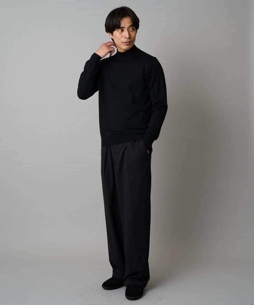 a.v.v（アーヴェヴェ）の「【洗える】14ゲージスマートモックネックニット〈ON/OFF SERIES〉（ニット/セーター・メンズ・ブラック/ミント・46/48）」の11枚目の写真