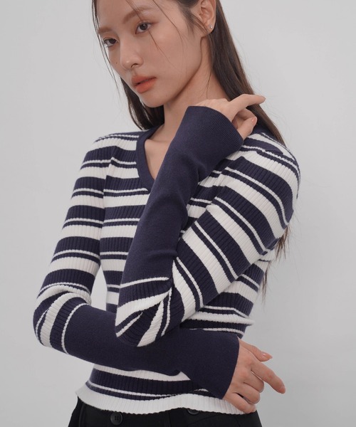 EIGHTHMONTH(エイスマンス)の「Vネックボーダーリブニット EM25a148【EIGHTHMONTH】(Tシャツ/カットソー・レディース・ネイビー・M/S)」の15枚目の写真