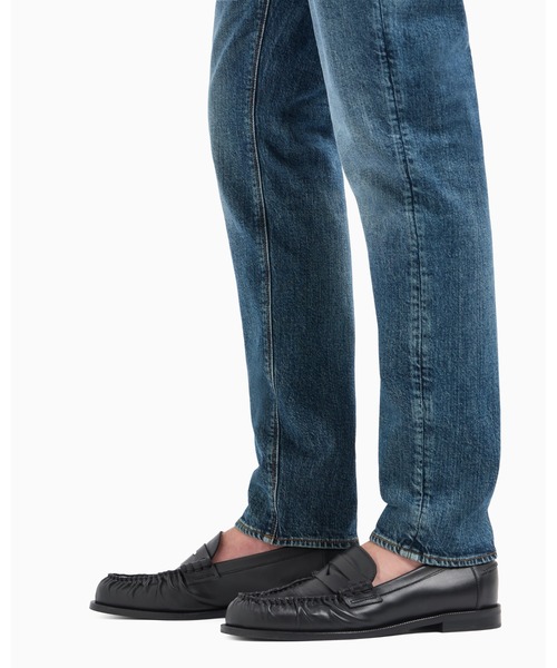 EMPORIO ARMANI(エンポリオアルマーニ)の「【エンポリオ アルマーニ】スリムフィットジーンズ 、J06 ウォッシュデニム(デニムパンツ・メンズ・ブルー・27inch/28inch/29inch/30inch/31inch/32inch/34inch/36inch)」の5枚目の写真