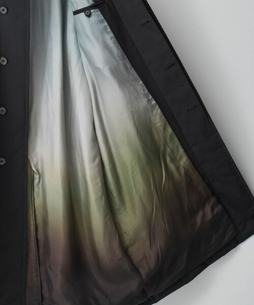 UNITED TOKYO（ユナイテッドトウキョウ）の「【数量限定】×EX LIGHT DOLPHIN PADDED COAT（ダウンジャケット/コート・メンズ・ブラック/ダークグレー・1/2）」の6枚目の写真