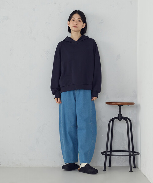 ONIGIRI（オニギリ）の「デニムカービーパンツ / セットアップ対応（デニムパンツ・レディース・サックスブルー/グレー・LARGE/MEDIUM）」の7枚目の写真