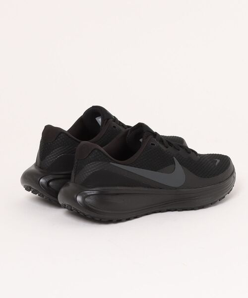 NIKE(ナイキ)の「NIKE ナイキ W REVOLUTION 8【軽量】レディーススニーカー ランニングシューズ(Wレボリューション8)(スニーカー・レディース・ブラック×ブラック・22.5cm/23.0cm/23.5cm/24.0cm/24.5cm/25.0cm/25.5cm)」の2枚目の写真