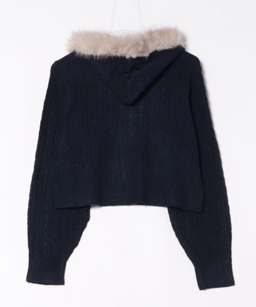 GORGE(ゴージ)の「《ケーブル編み×ファーフード》ハーフZIPニットプルオーバー/秋冬(ニット/セーター・レディース・ネイビー/グレー/アイボリー・F)」の13枚目の写真