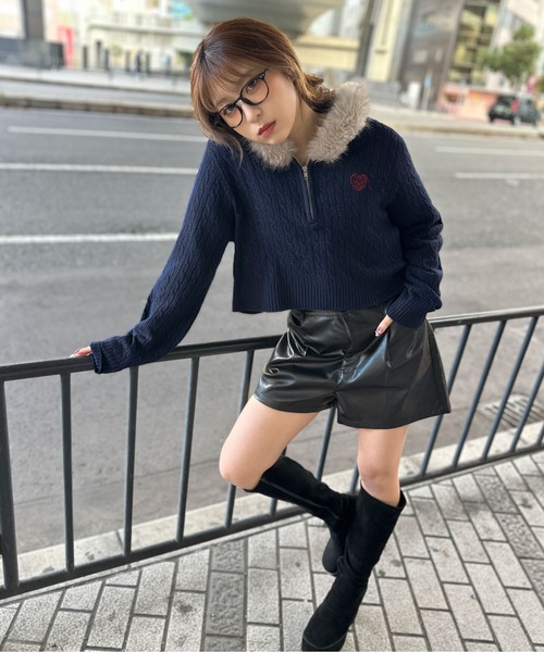 GORGE(ゴージ)の「《ケーブル編み×ファーフード》ハーフZIPニットプルオーバー/秋冬(ニット/セーター・レディース・ネイビー/グレー/アイボリー・F)」の12枚目の写真