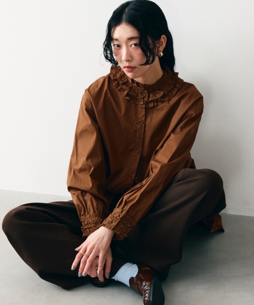 Lutim by u(ルチバイユー)の「フリルカラークラシカルブラウス(シャツ/ブラウス・レディース・ブラック/ホワイト/ブラウン・FREE)」の3枚目の写真