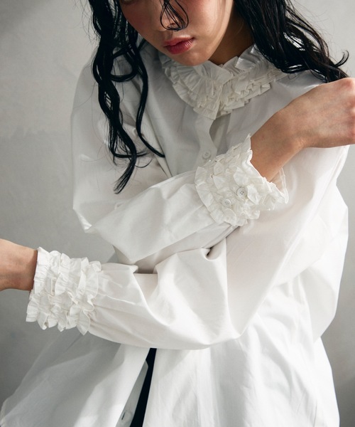 Lutim by u(ルチバイユー)の「フリルカラークラシカルブラウス(シャツ/ブラウス・レディース・ブラック/ホワイト/ブラウン・FREE)」の16枚目の写真