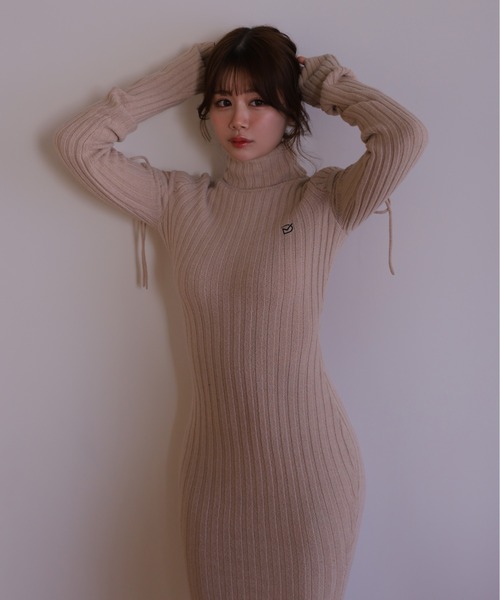 M DOLLY(エムドリー)の「*M DOLLY original* cut nina knit long dress/カットニーナニットロングドレス(ワンピース・レディース・アイボリー/グレー・FREE)」の7枚目の写真