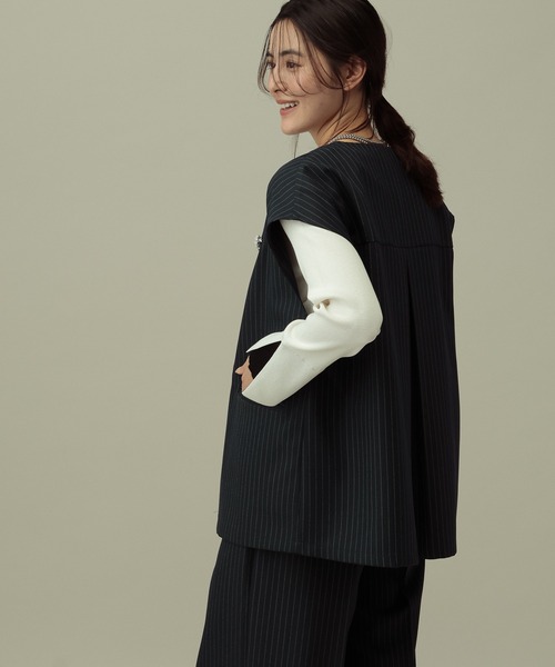 LAKOLE（ラコレ）の「【セレモニー／卒入式にも】＜多機能素材＞パウダリーツイルジレ / 638612（ベスト・レディース・ネイビー系8/チャコールグレー/グレー・FREE）」の12枚目の写真