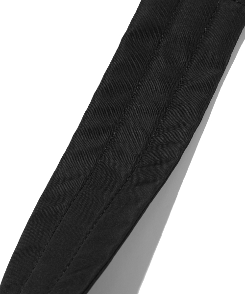 suade（スエード）の「BUCKLE HALFMOON CROSS BAG [BLACK]（メッセンジャーバッグ・レディース・その他・FREE）」の6枚目の写真