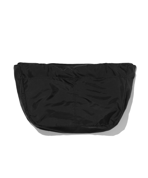 suade（スエード）の「BUCKLE HALFMOON CROSS BAG [BLACK]（メッセンジャーバッグ・レディース・その他・FREE）」の12枚目の写真
