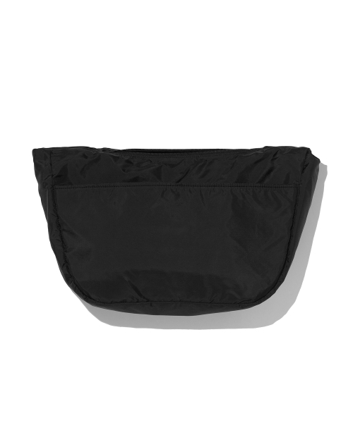 suade（スエード）の「BUCKLE HALFMOON CROSS BAG [BLACK]（メッセンジャーバッグ・レディース・その他・FREE）」の13枚目の写真