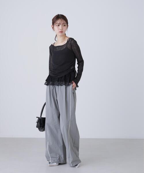 FREE'S MART(フリーズマート)の「◆サイドタック配色ラインナイロンパンツ(その他パンツ・レディース・ネイビー/グレー・SMALL/MEDIUM)」の11枚目の写真