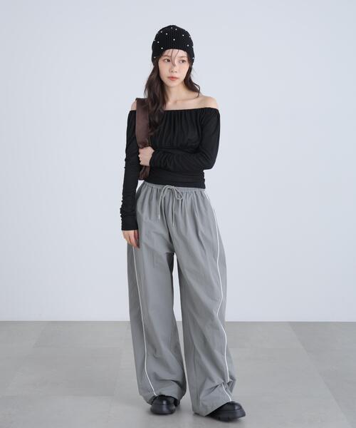 FREE'S MART(フリーズマート)の「◆サイドタック配色ラインナイロンパンツ(その他パンツ・レディース・ネイビー/グレー・SMALL/MEDIUM)」の12枚目の写真