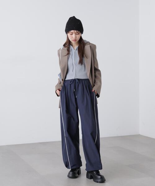 FREE'S MART(フリーズマート)の「◆サイドタック配色ラインナイロンパンツ(その他パンツ・レディース・ネイビー/グレー・SMALL/MEDIUM)」の21枚目の写真