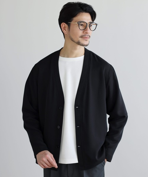 SPU（スプ）の「【防シワ、抗ピリング、接触冷感、ストレッチ、ウォッシャブル】高機能フクレ二重織Vネックボタンカーディガン（カーディガン/ボレロ・メンズ・チャコール/ブラック/ネイビー・M/S/XL/L）」の5枚目の写真