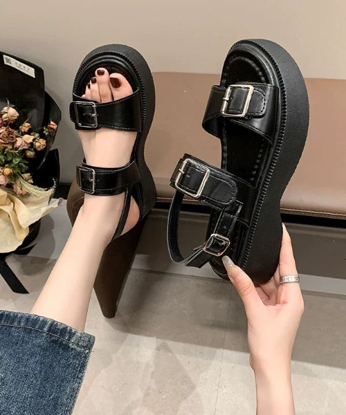 Teem Store(チームストア)の「厚底ダブルバックルサンダル 身長盛れ(サンダル・レディース・アイボリー/ブラック・L/M)」の17枚目の写真