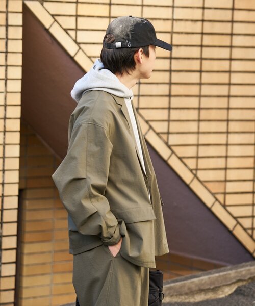 CIAOPANIC TYPY（チャオパニックティピー）の「【molmol】撥水/洗濯可/男女兼用/ドライバーズワイドジャケット/ミノテックリップ（テーラードジャケット・レディース・チャコールグレー/オリーブ・MEDIUM/LARGE）」の12枚目の写真