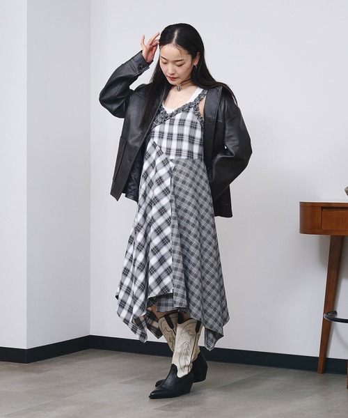 ROSE BUD(ローズバッド)の「FAUX LEATHER JACKET(ブルゾン・レディース・ブラック/ブラウン・ONE SIZE)」の10枚目の写真