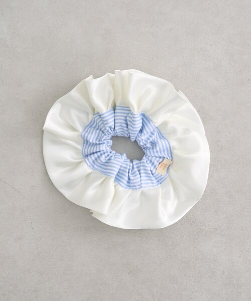 mystic（ミスティック）の「サテンストライプシュシュ（シュシュ・レディース・ブルー・ONE SIZE）」の2枚目の写真