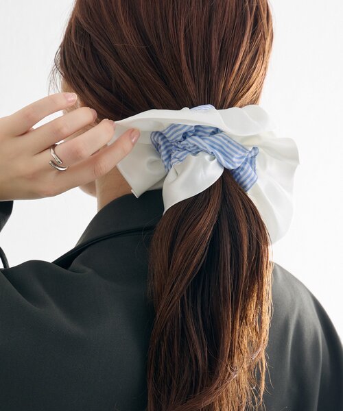 mystic（ミスティック）の「サテンストライプシュシュ（シュシュ・レディース・ブルー・ONE SIZE）」の8枚目の写真