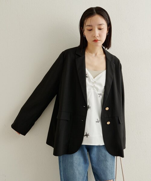 Omekashi（オメカシ）の「バックデザインテーラードジャケット（テーラードジャケット・レディース・ブラック/ホワイト系その他・FREE）」の3枚目の写真