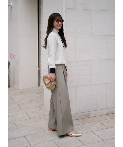 BeBeoD（べベッド）の「ウエストギャザータックイージーストレートパンツ（その他パンツ・レディース・アイボリー/ブラック/モカ/ベージュ・フリー）」の15枚目の写真