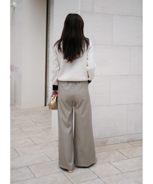 BeBeoD（べベッド）の「ウエストギャザータックイージーストレートパンツ（その他パンツ・レディース・アイボリー/ブラック/モカ/ベージュ・フリー）」の16枚目の写真