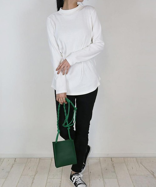 aity(アイティ)の「M-4L プチハイネック 無地ロンT 夏服(Tシャツ/カットソー・レディース・オフホワイト/ブラック/チャコール/杢グレー・L/4L/3L/LL/M)」の2枚目の写真