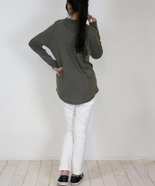 aity(アイティ)の「M-4L プチハイネック 無地ロンT 夏服(Tシャツ/カットソー・レディース・オフホワイト/ブラック/チャコール/杢グレー・L/4L/3L/LL/M)」の12枚目の写真