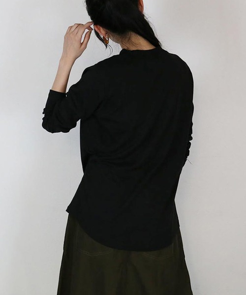 aity(アイティ)の「M-4L プチハイネック 無地ロンT 夏服(Tシャツ/カットソー・レディース・オフホワイト/ブラック/チャコール/杢グレー・L/4L/3L/LL/M)」の16枚目の写真