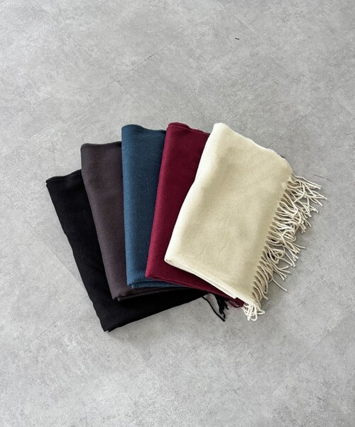 un dix cors（アンディコール）の「フリンジストール（マフラー・レディース・チャコールグレー/アイボリー/ブラック/ボルドー・FREE）」の10枚目の写真