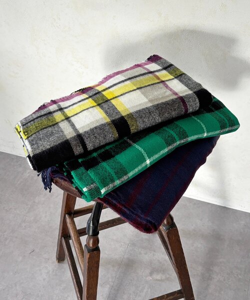 un dix cors（アンディコール）の「フリンジストール（マフラー・レディース・チャコールグレー/アイボリー/ブラック/ボルドー・FREE）」の14枚目の写真