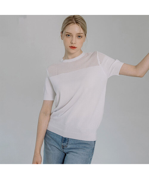 VASCARA(バスカラ)の「Summer Punching Round Neck Half Sleeve Knitwear (6colors)(Tシャツ/カットソー・レディース・ブラック/ライトベージュ/カーキ/ライトブルー/ホワイト/ネイビー・FREE)」の2枚目の写真