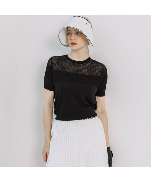 VASCARA(バスカラ)の「Summer Punching Round Neck Half Sleeve Knitwear (6colors)(Tシャツ/カットソー・レディース・ブラック/ライトベージュ/カーキ/ライトブルー/ホワイト/ネイビー・FREE)」の1枚目の写真