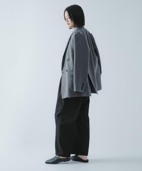 SENSE OF PLACE by URBAN RESEARCH(センスオブプレイスバイアーバンリサーチ)の「『撥水/防花粉』SKINProofパフショルダーオールインワン(つなぎ/オールインワン・レディース・ベージュ/ブラック・SMALL/MEDIUM)」の9枚目の写真