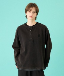 ONCILY（オンシェリー）の「HEART LOGO HENLEY NECK LAYERED SET / ハートロゴヘンリーレイヤードセット（Tシャツ/カットソー）」