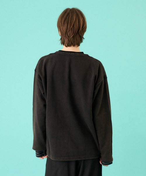 ONCILY（オンシェリー）の「HEART LOGO HENLEY NECK LAYERED SET / ハートロゴヘンリーレイヤードセット（Tシャツ/カットソー・メンズ・ネイビー/ブラック/ブラック系その他/杢グレー・SMALL/MEDIUM/LARGE）」の8枚目の写真