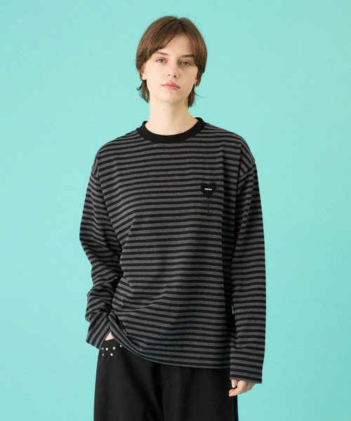 ONCILY（オンシェリー）の「HEART LOGO HENLEY NECK LAYERED SET / ハートロゴヘンリーレイヤードセット（Tシャツ/カットソー・メンズ・ネイビー/ブラック/ブラック系その他/杢グレー・SMALL/MEDIUM/LARGE）」の11枚目の写真