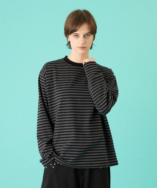 ONCILY（オンシェリー）の「HEART LOGO HENLEY NECK LAYERED SET / ハートロゴヘンリーレイヤードセット（Tシャツ/カットソー・メンズ・ネイビー/ブラック/ブラック系その他/杢グレー・SMALL/MEDIUM/LARGE）」の12枚目の写真