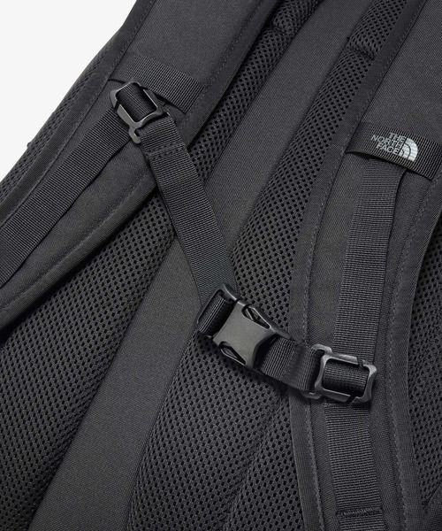 THE NORTH FACE(ザノースフェイス)の「【THE NORTH FACE/ザ ノースフェイス】リープ20(バックパック/リュック・メンズ・ホワイト/レッド/ブラック・FREE)」の12枚目の写真