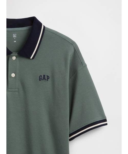 GAP(ギャップ)の「オーバーサイズ GAPロゴ ピケポロシャツ (キッズ)(ポロシャツ・キッズ・グリーン/ブルー・160cm/150cm/140cm/130cm/120cm/110cm)」の2枚目の写真