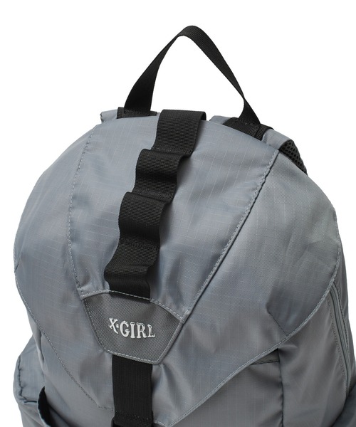 X-girl(エックスガール)の「METALLIC LOGO BACKPACK 【24L/大容量/A4サイズ/PC収納可能】(バックパック/リュック・レディース・ブラック/グレー・ONE SIZE)」の7枚目の写真