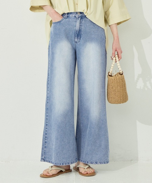 coca(coca)(コカ)の「とろみデニムワイドパンツ(デニムパンツ・レディース・ブルー/グレー・M/S/L)」の1枚目の写真