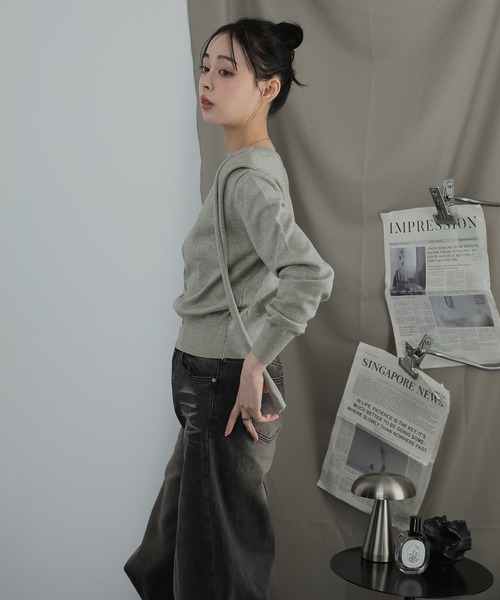 Ulysses(ユリシス)の「チョーカー付きボタンデザインカーディガン×キャミセット(カーディガン/ボレロ・レディース・ベージュ/グレー・F)」の20枚目の写真