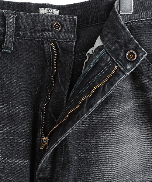 GOLD（ゴールド）の「GOLD / ゴールド：RECYCLED WASTE SUVIN COTTON YARN 11.5oz DENIM DOUBLE KNEE PAINTER PANTS VINTAGE：25B-GL42582H[MUS]（デニムパンツ・メンズ・ネイビー/ブラック・S/XL/L/M）」の20枚目の写真