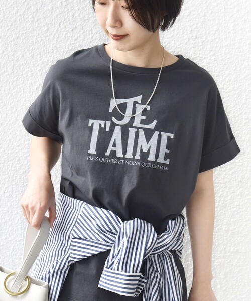 SHIPS(シップス)の「【WEB限定】オーガニック コットン ロゴ フレンチスリーブ TEE(Tシャツ/カットソー・レディース・ベージュ/ブラウン/チャコールグレー/オフホワイト・ONE SIZE)」の3枚目の写真