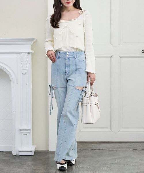 MAJESTIC LEGON（マジェスティックレゴン）の「キャミセットフラワーパールカーディガン（カーディガン/ボレロ・レディース・イエロー/グレー/ピンク/ブラック/アイボリー・MEDIUM）」の11枚目の写真