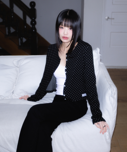 ROSEFRANTZ（ロゼフランツ）の「Dot Button Point Cardigan [Black]（カーディガン/ボレロ・レディース・ブラック・OS）」の2枚目の写真
