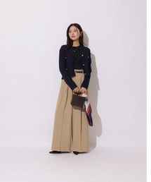 Apuweiser-riche（アプワイザーリッシェ）の「ベルト付ツータックパンツ（スラックス）」